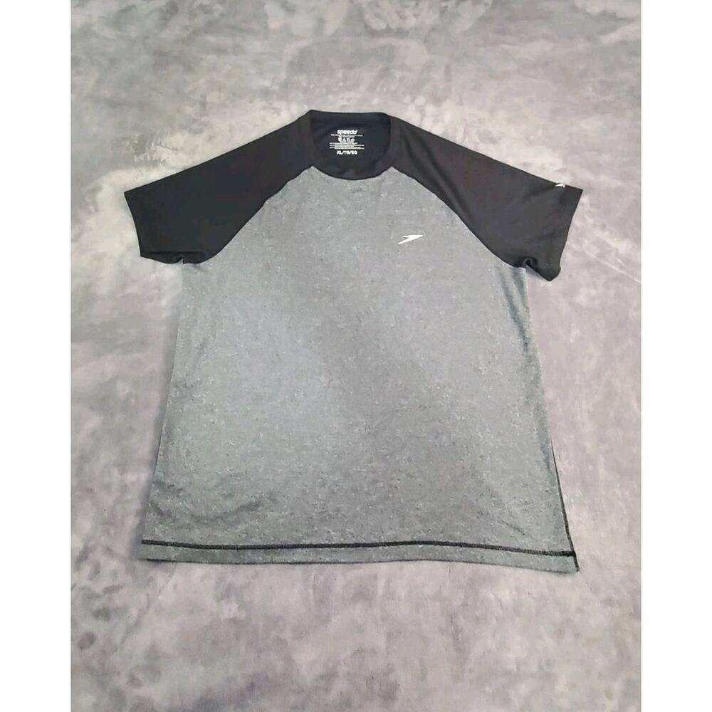 Speedo Swim Shirt Men Sz XL Gray Black Short Sleeve UV BlockthBurn C4-220
